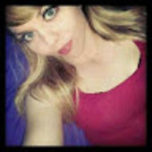 Meet your Posher, Briana